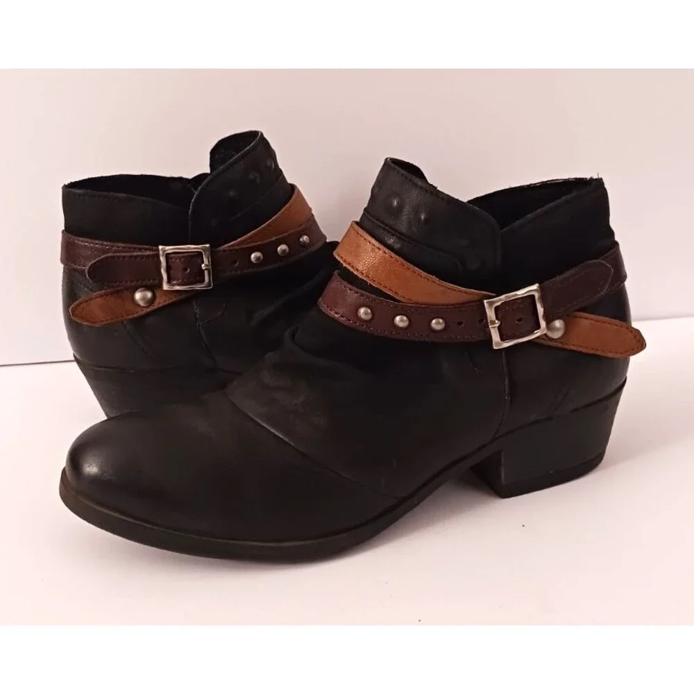 Miz Mooz Bucky Blk Leather Ankle Boot Stud Harness Strap EU 40 US 9
